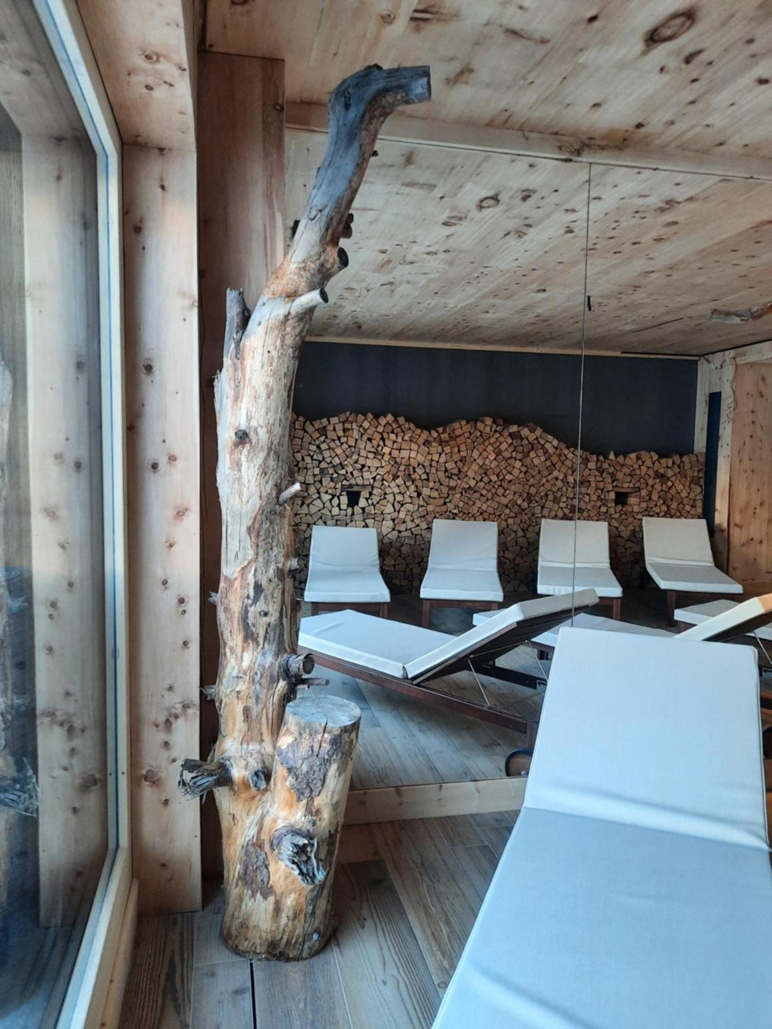 Hotel Del Bosco Livigno Exterior photo