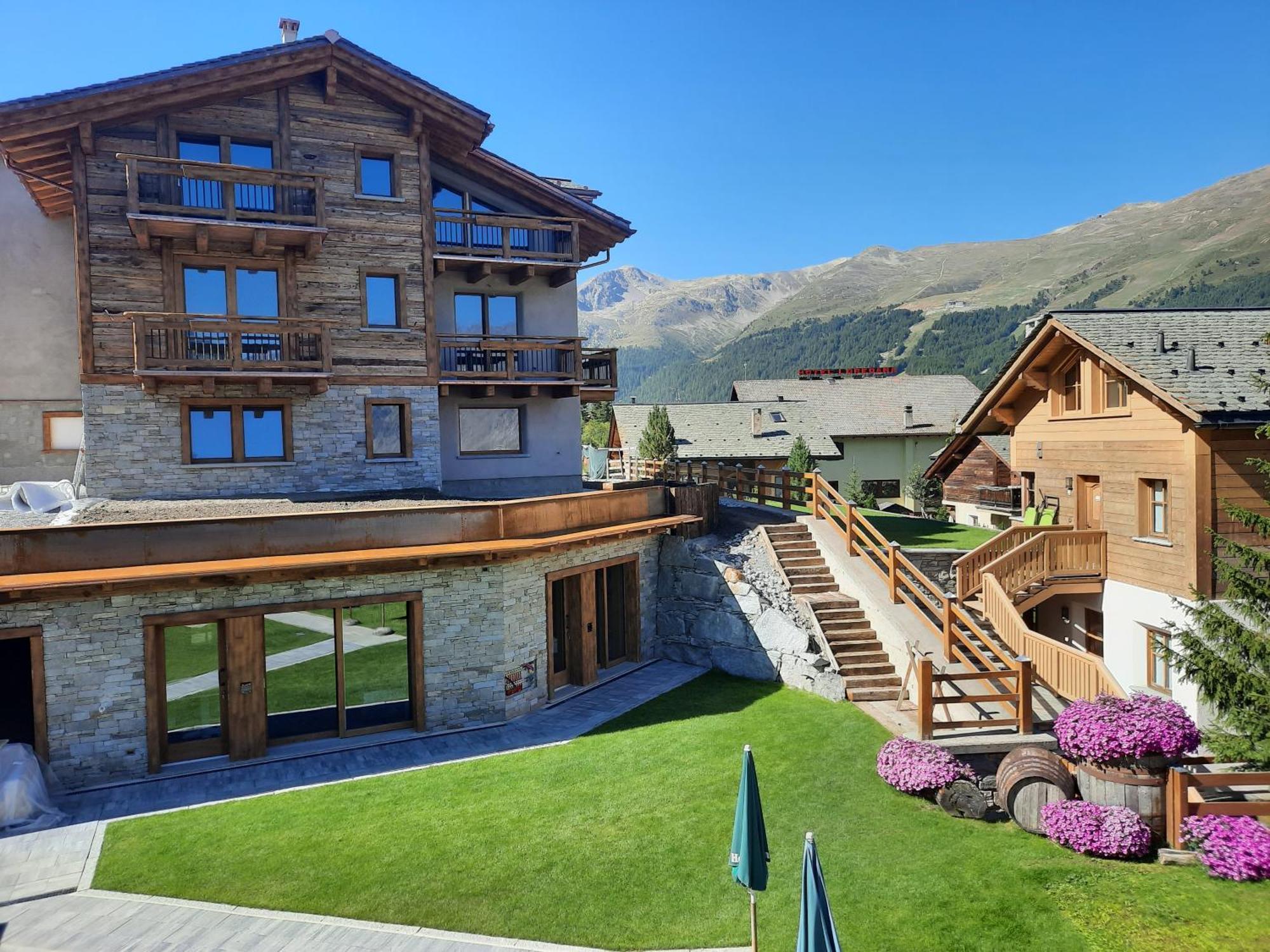Hotel Del Bosco Livigno Exterior photo