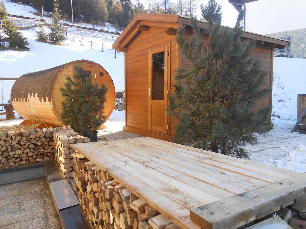 Hotel Del Bosco Livigno Exterior photo