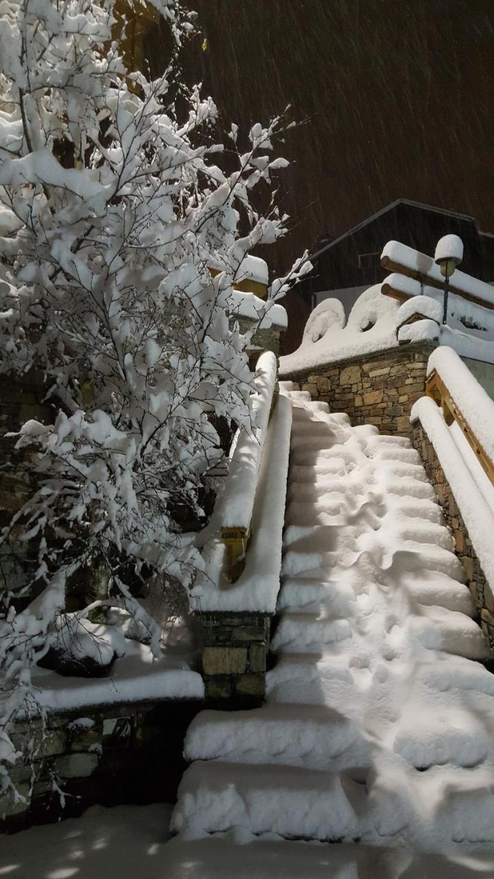 Hotel Del Bosco Livigno Exterior photo