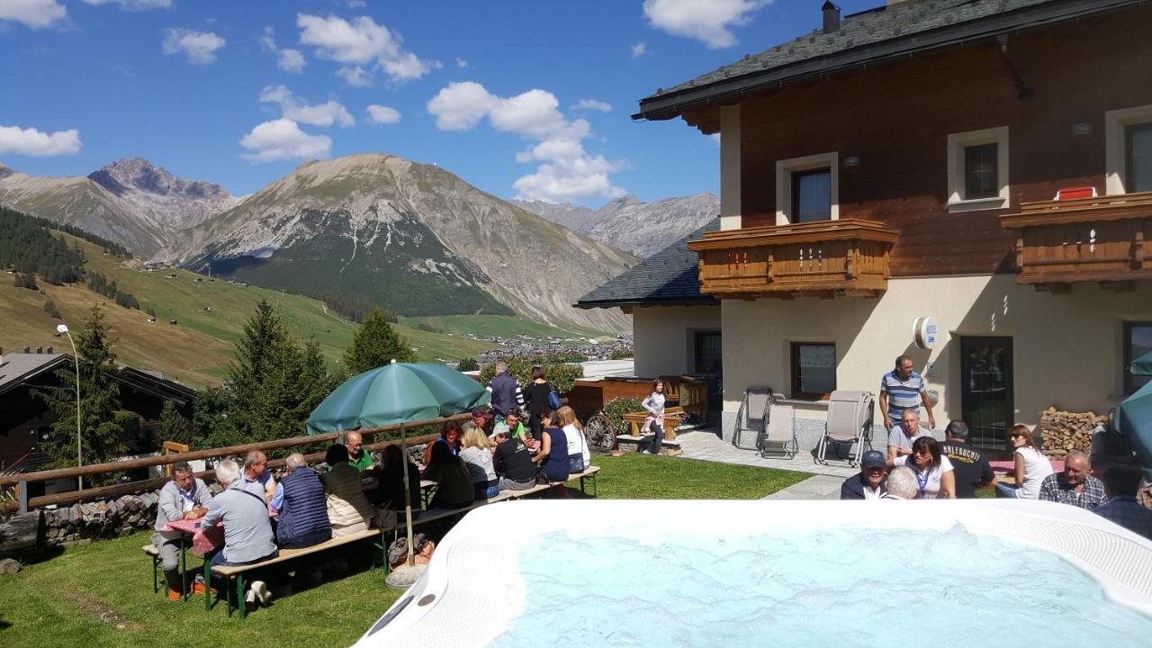 Hotel Del Bosco Livigno Exterior photo